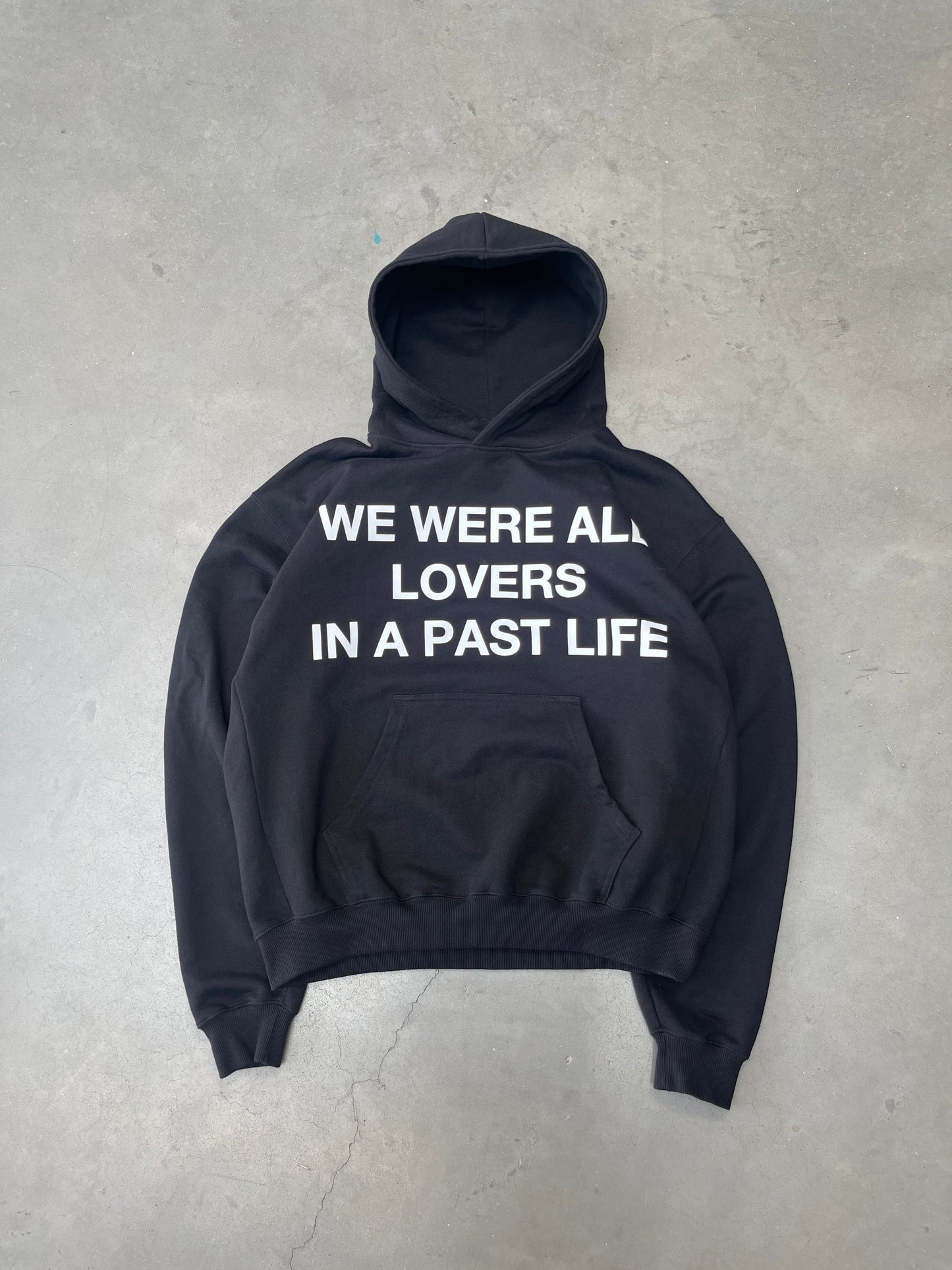 LOVERS OVERSIZED HOODIE - BLACK