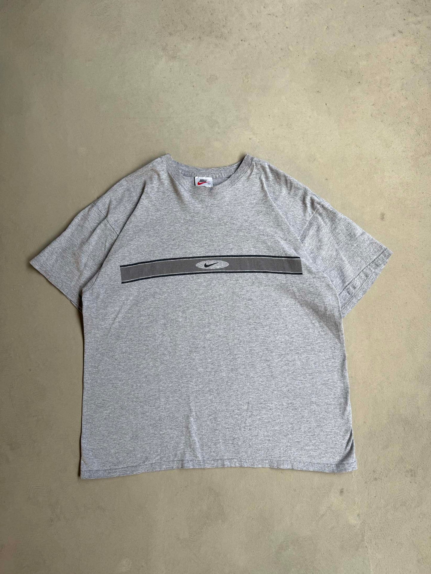 Vintage 90's Nike T-Shirt - L