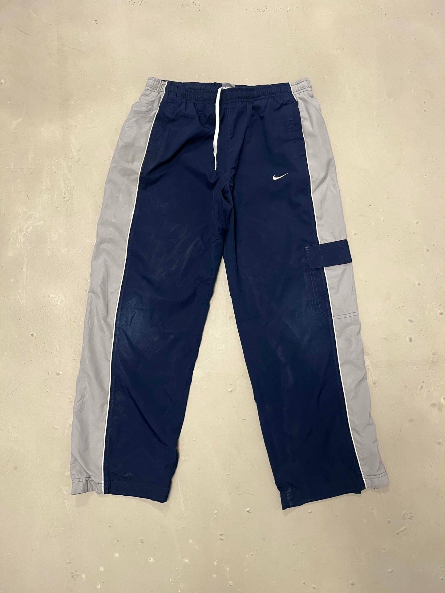 Vintage Nike wide leg trackpants - M