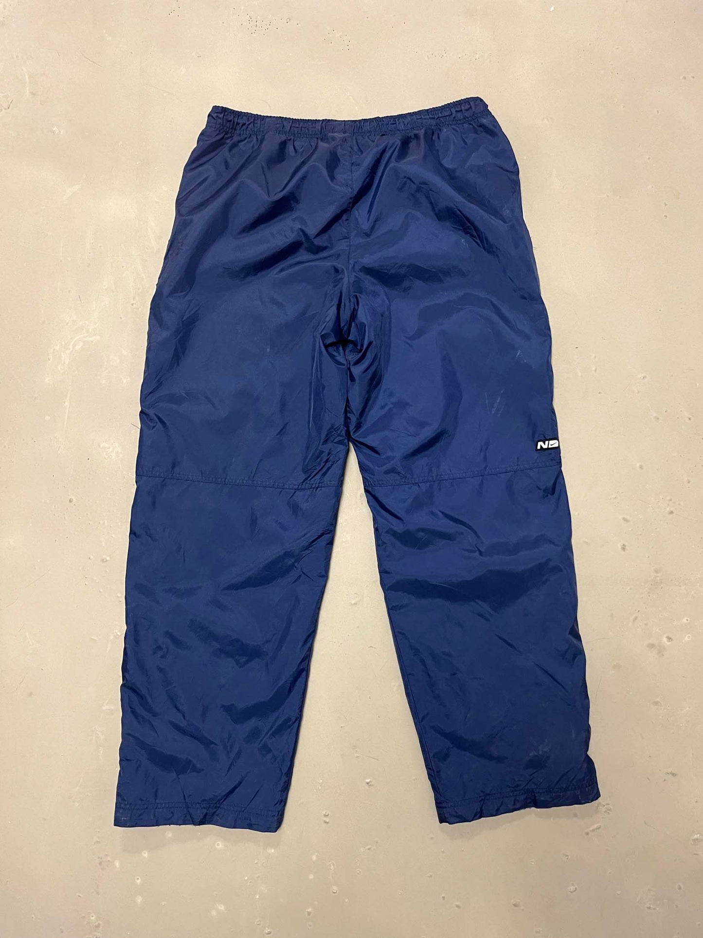 Vintage Nike wide leg trackpants - L