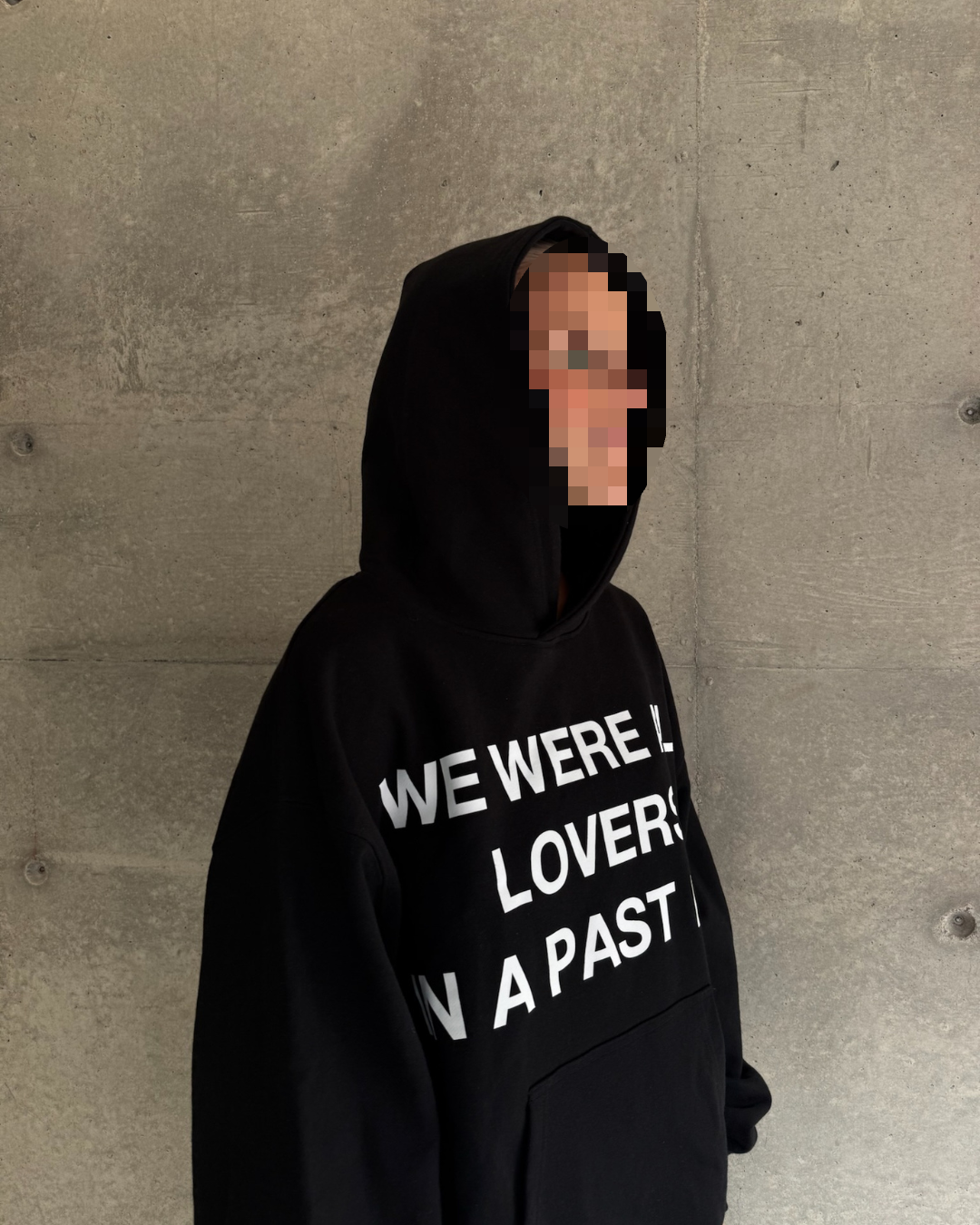 LOVERS OVERSIZED HOODIE - BLACK