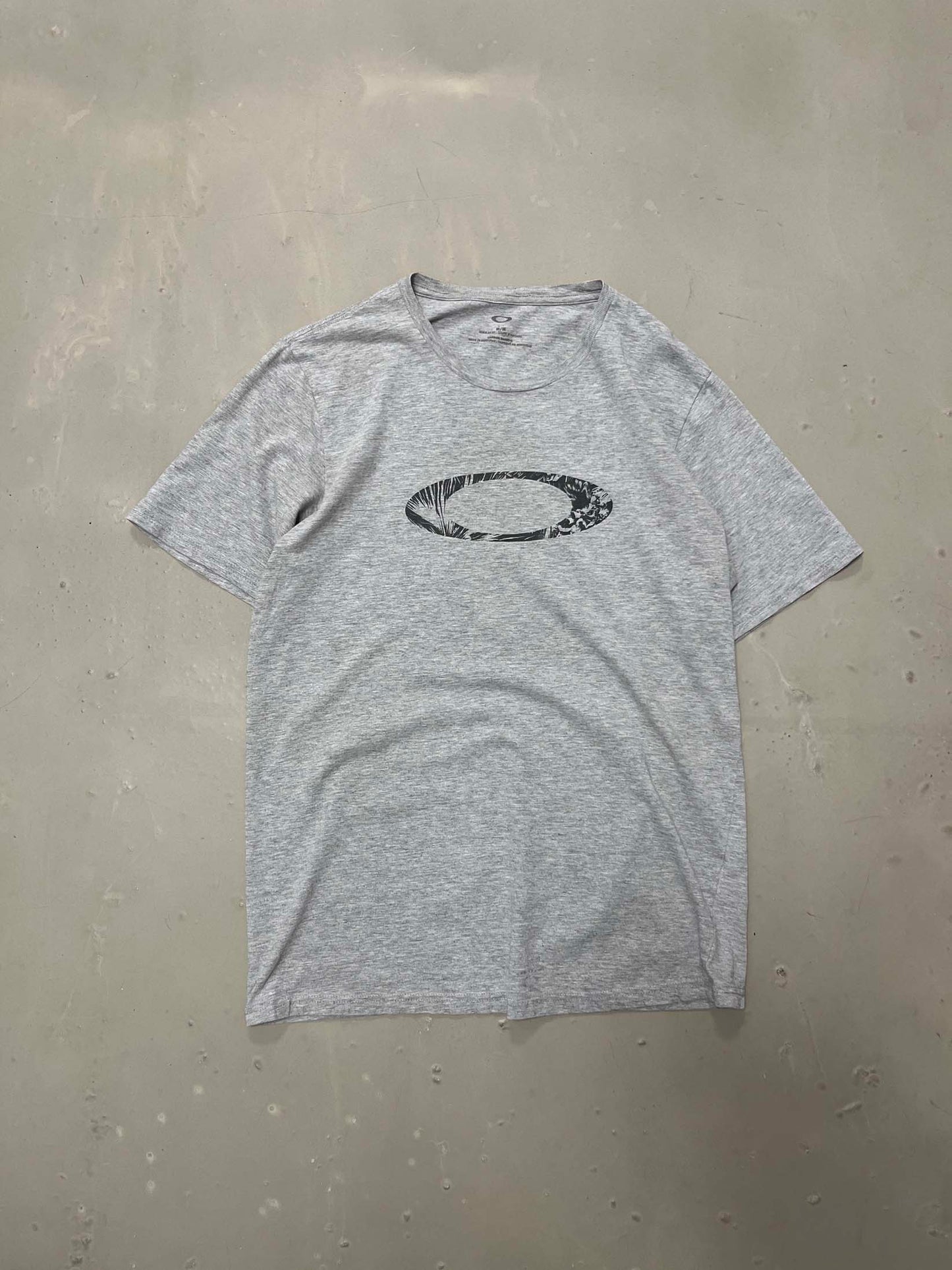 Vintage Oakley t-shirt - L